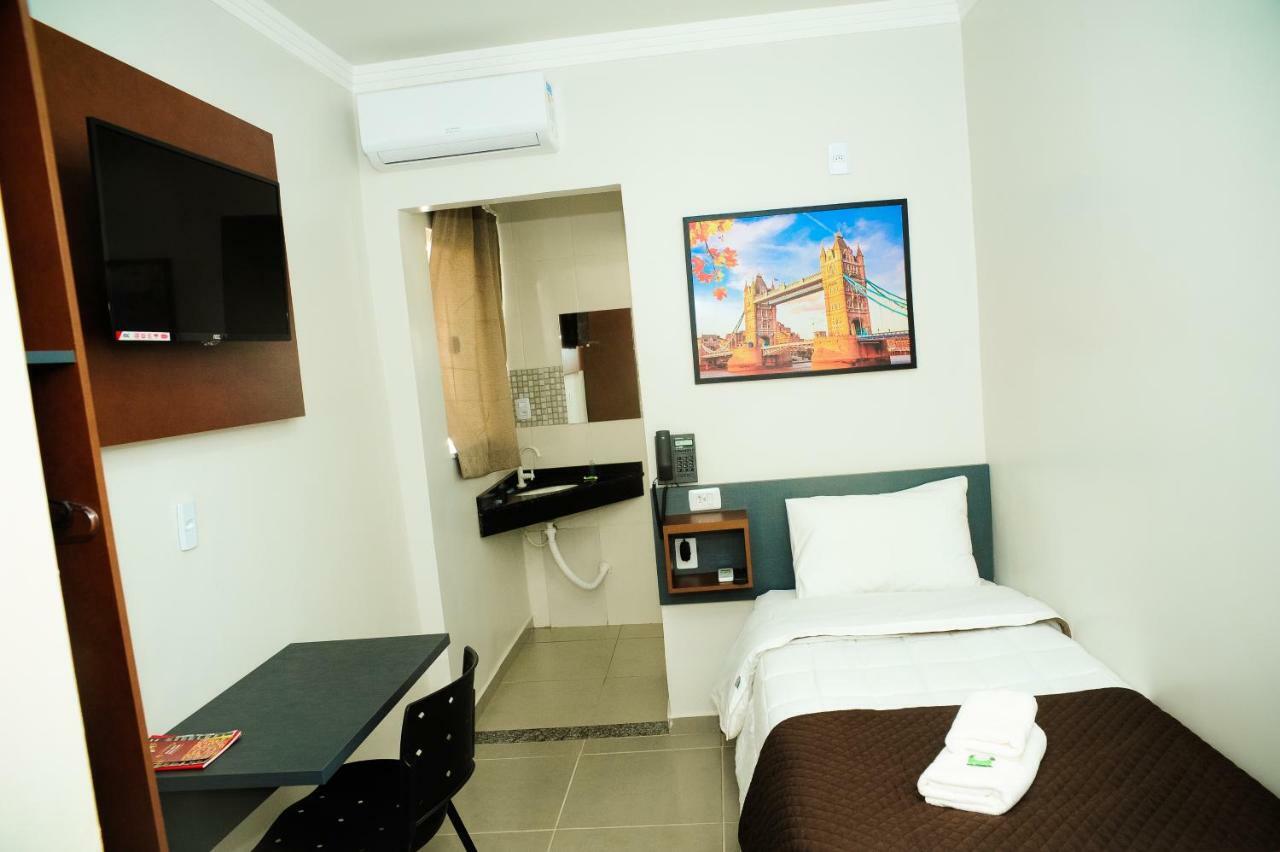 London Executive Hotel Cafelandia  Luaran gambar