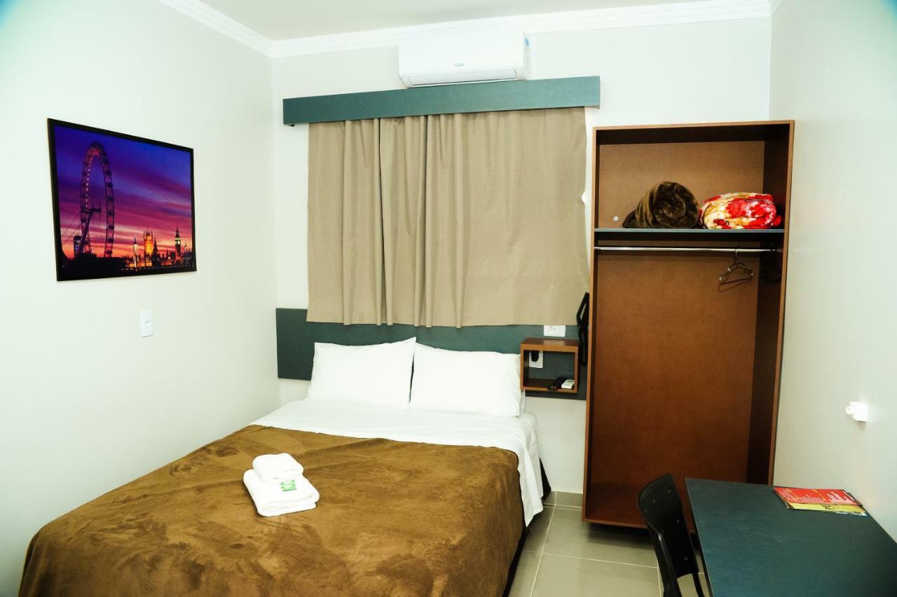 London Executive Hotel Cafelandia  Luaran gambar