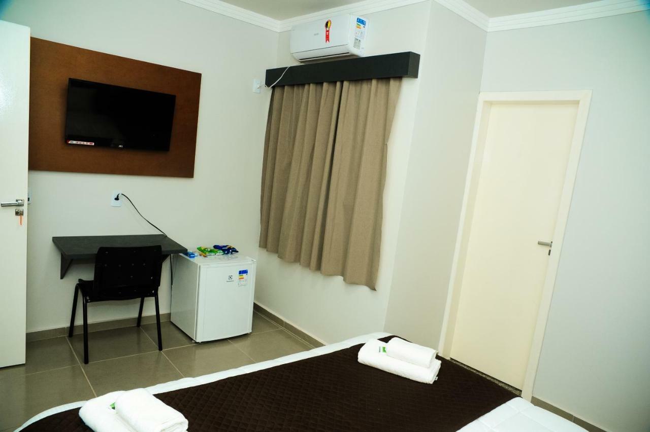 London Executive Hotel Cafelandia  Luaran gambar