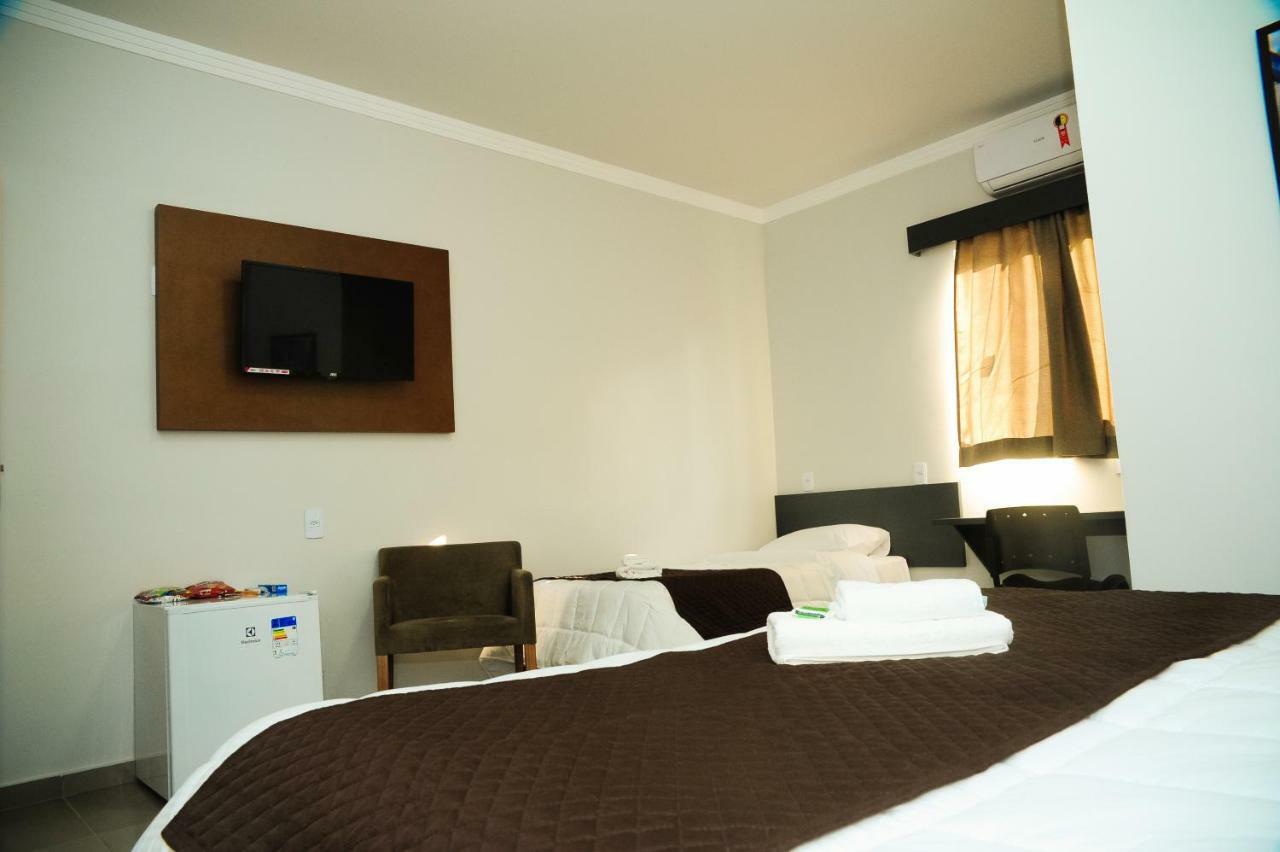 London Executive Hotel Cafelandia  Luaran gambar