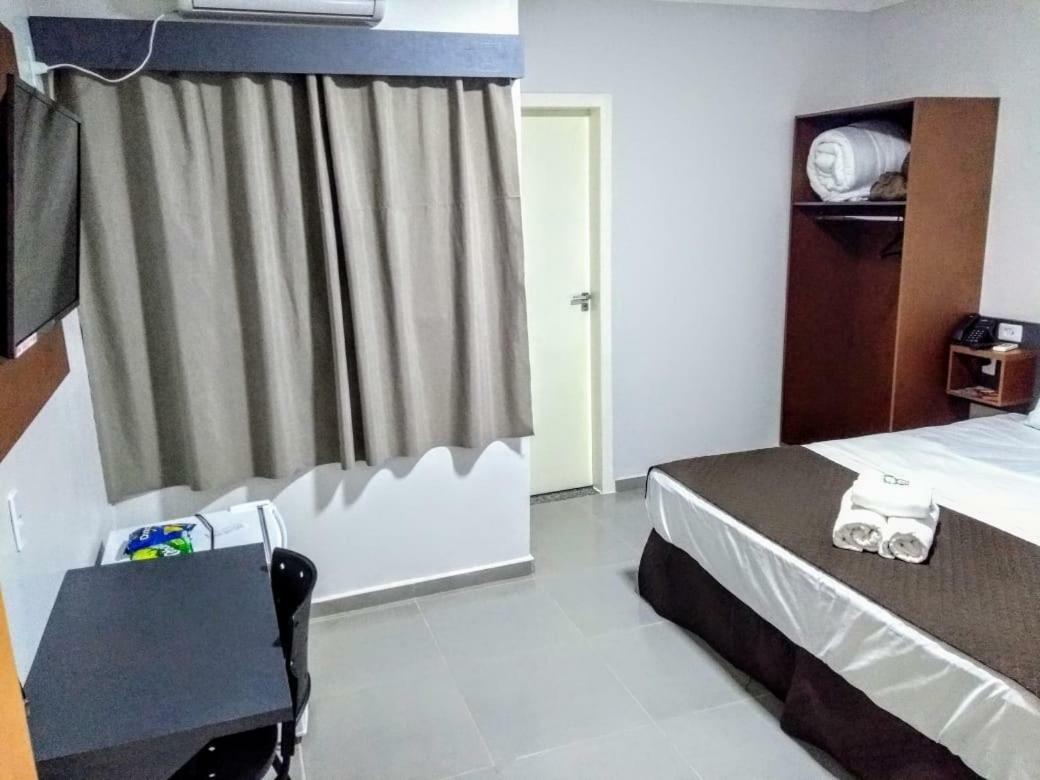 London Executive Hotel Cafelandia  Luaran gambar