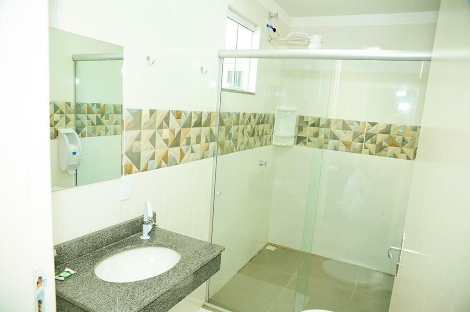 London Executive Hotel Cafelandia  Luaran gambar