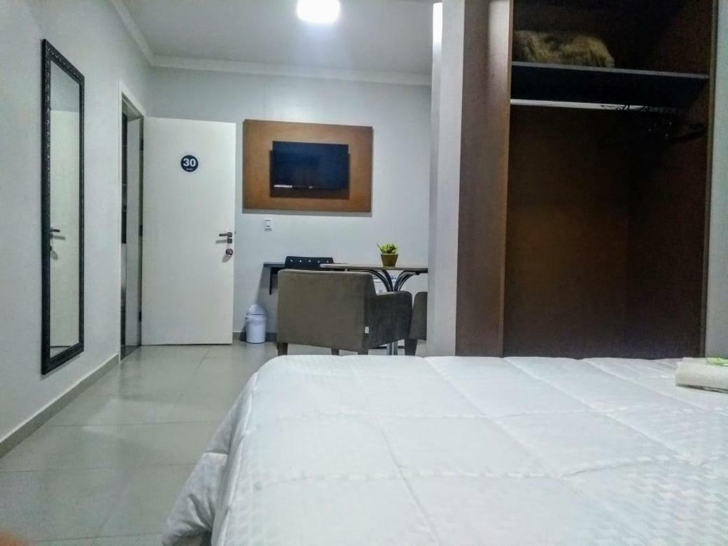 London Executive Hotel Cafelandia  Luaran gambar