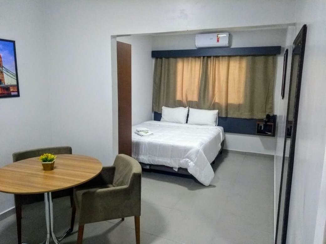 London Executive Hotel Cafelandia  Luaran gambar